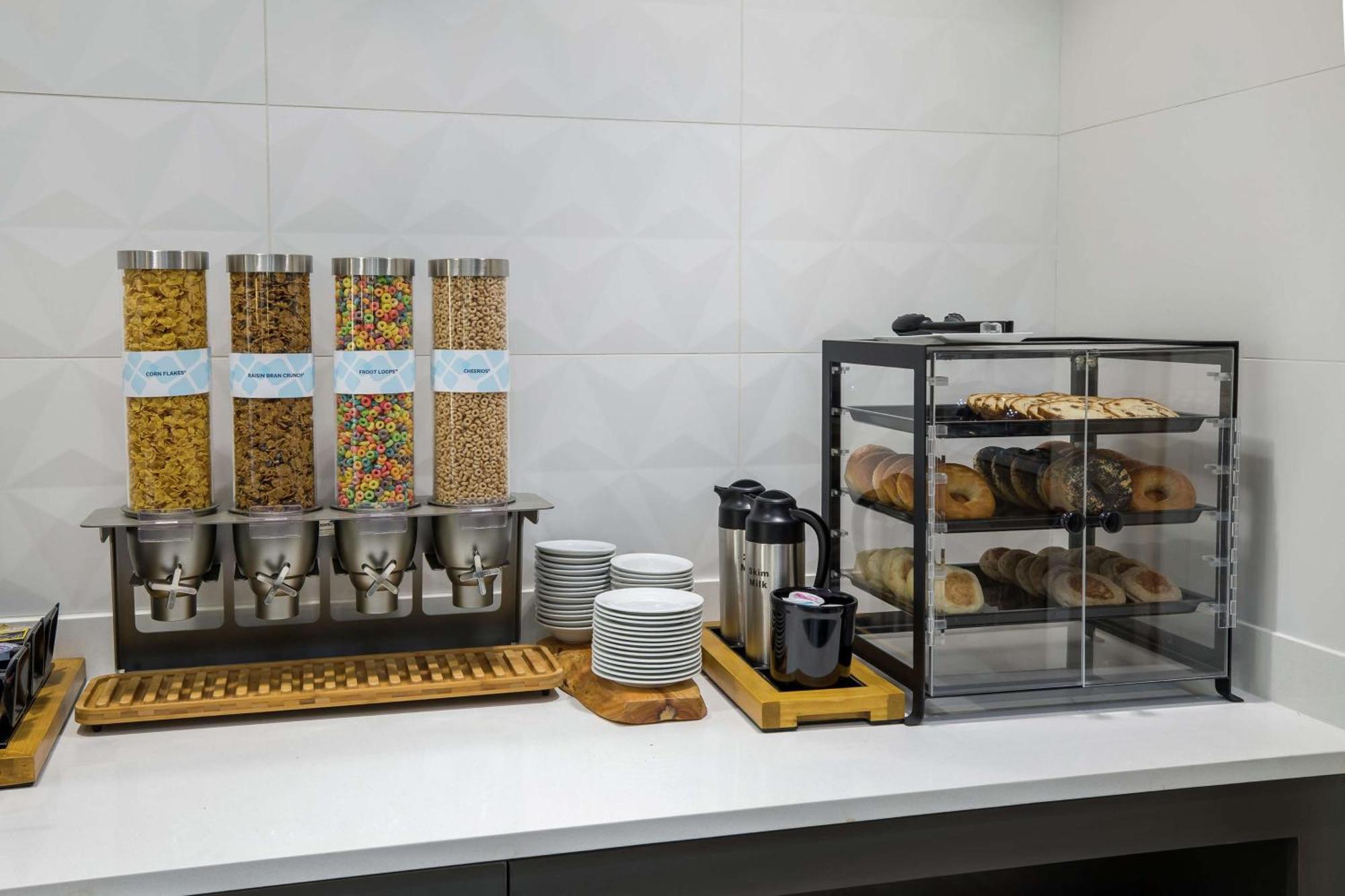 Hilton Garden Inn Knoxville Papermill Drive, Tn Εξωτερικό φωτογραφία